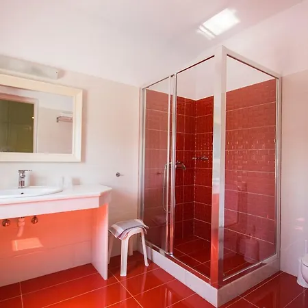 Anixi Ornos (Mykonos)